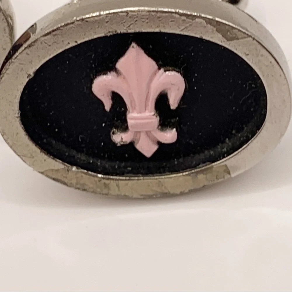 Vintage fleur de lis pink enamel black silver cuff links and tie bar clip